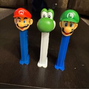 Nintendo Super Mario PEZ Dispenser Lot‎ of 3 Mario Yoshi Luigi 2013